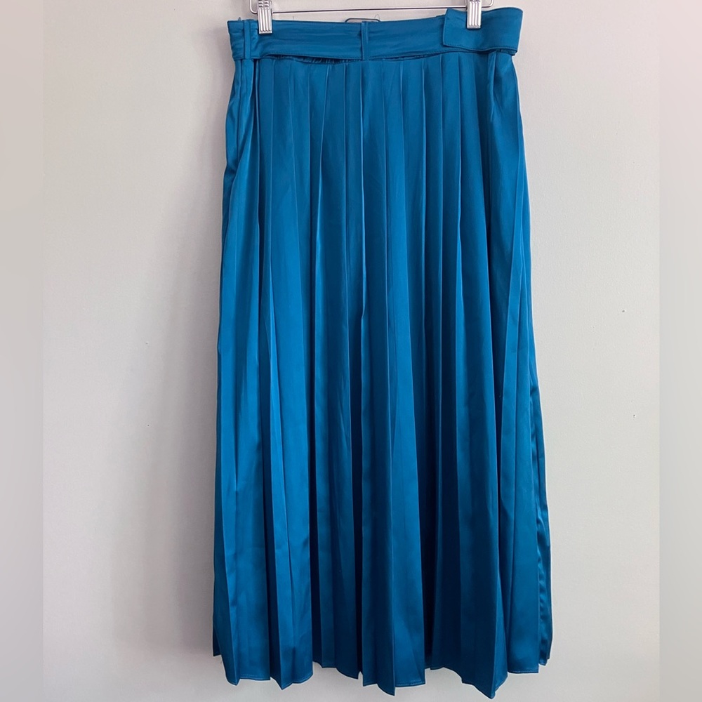 FATE Turquoise Pleated Belted Midi Skirt Size L NWT - Picture 6 of 12